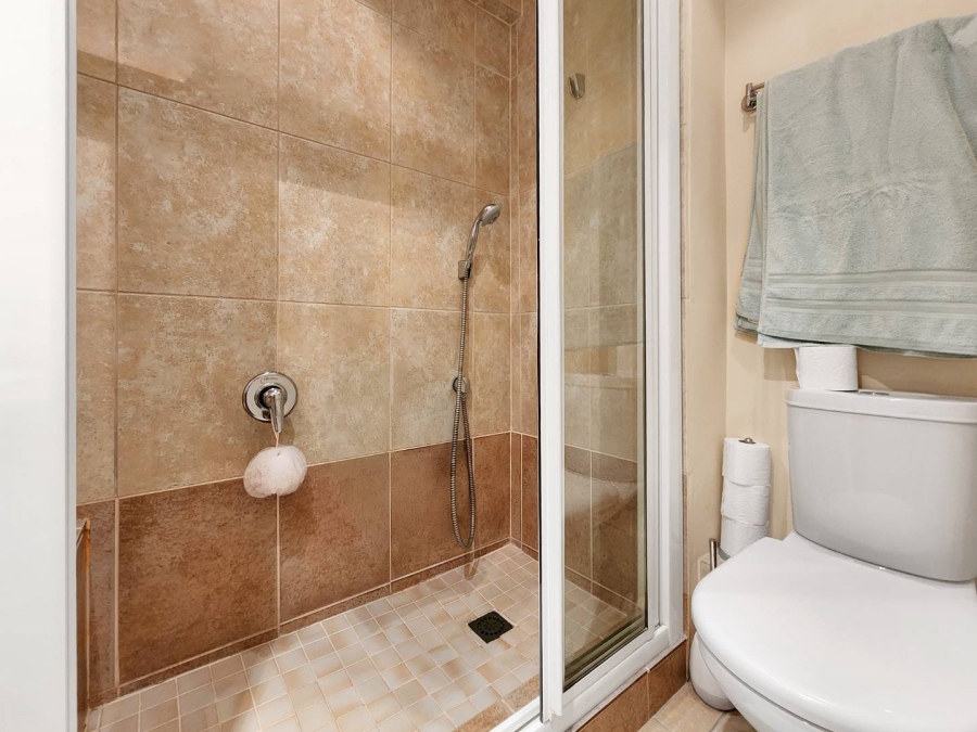 0 Bedroom Property for Sale in Sea Point Western Cape
